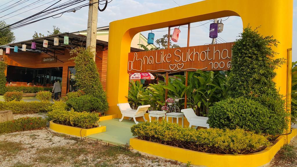 Ruen Narisra Resort Sukhothai Ngoại thất bức ảnh