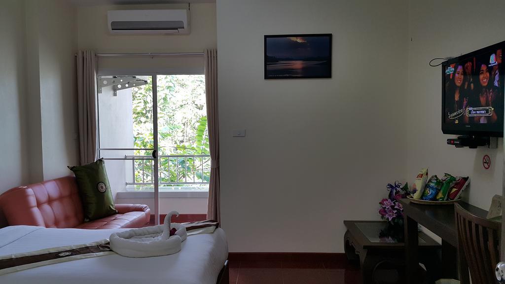 Ruen Narisra Resort Sukhothai Ngoại thất bức ảnh